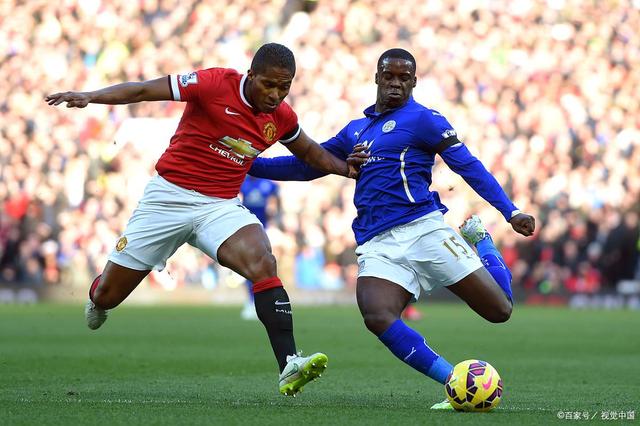 爱游戏入口-皇家社会训练开放日；转会期回应争议引欢呼；欧冠在即；医务组通报恢复(请示报告文稿中不当之处)