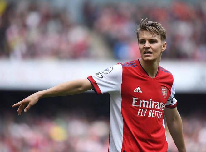 爱游戏APP-加时赛中间休息几分钟